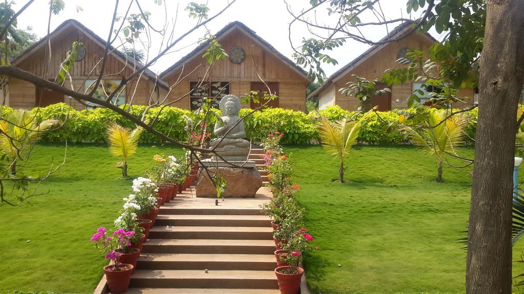 Mrugavani & 4* Hyderabad