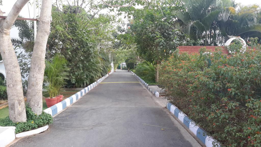 Mrugavani & 4* Hyderabad