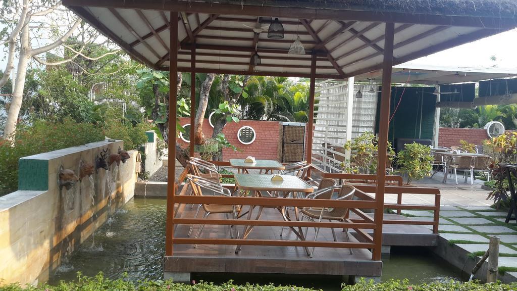 Mrugavani & Resort 4*