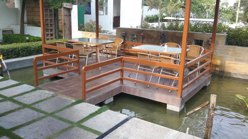 Resort Mrugavani & Hyderabad